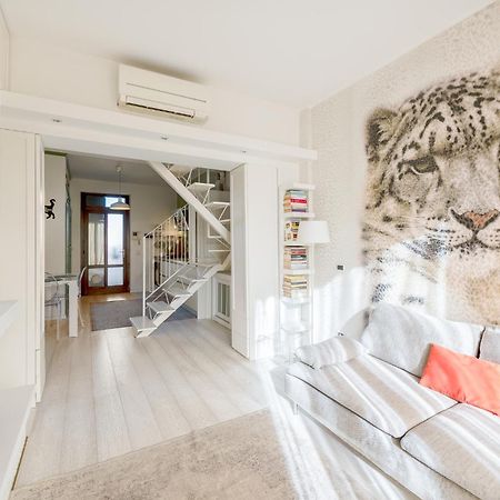 밀라노 Bright Loft - Free Private Parking 아파트 외부 사진