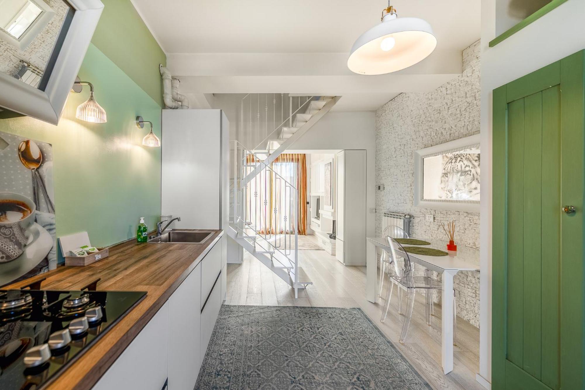 밀라노 Bright Loft - Free Private Parking 아파트 외부 사진